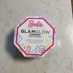 GLAMGLOW X Barbie Supermud Clearing Treatment